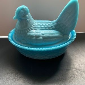 COPY - Vintage Blue Glass Hen on Nest